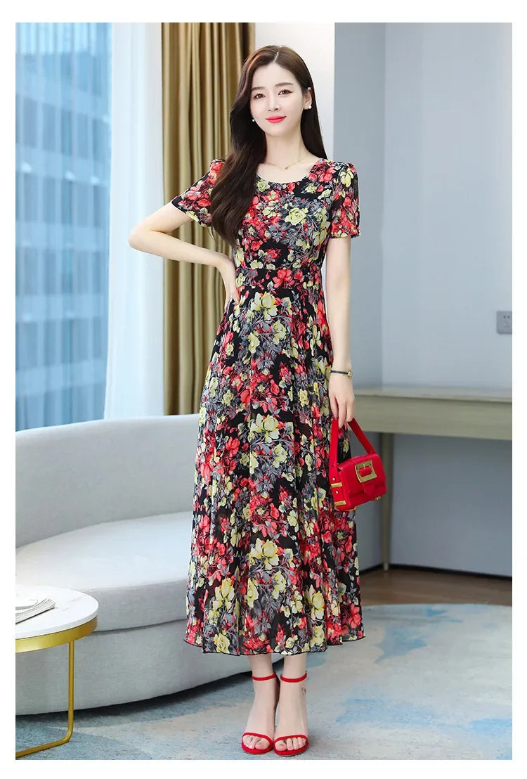 Fashionable Stylish 2023 Summer Short Sleeve Fragmented Flower Dress Women's Round Neck Waist-fitted Slimming Long Skirt