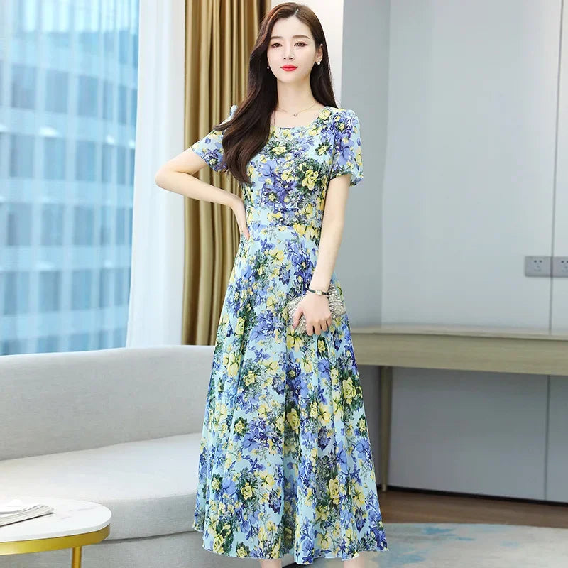 Fashionable Stylish 2023 Summer Short Sleeve Fragmented Flower Dress Women's Round Neck Waist-fitted Slimming Long Skirt