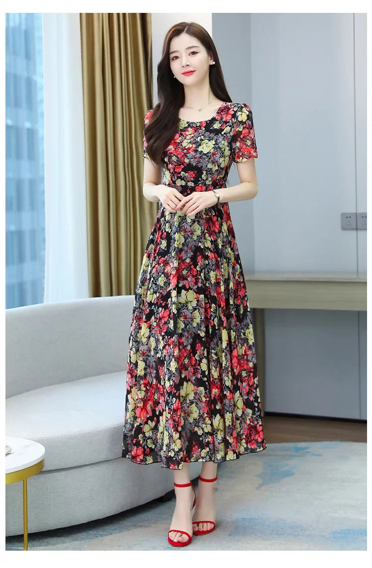 Fashionable Stylish 2023 Summer Short Sleeve Fragmented Flower Dress Women's Round Neck Waist-fitted Slimming Long Skirt